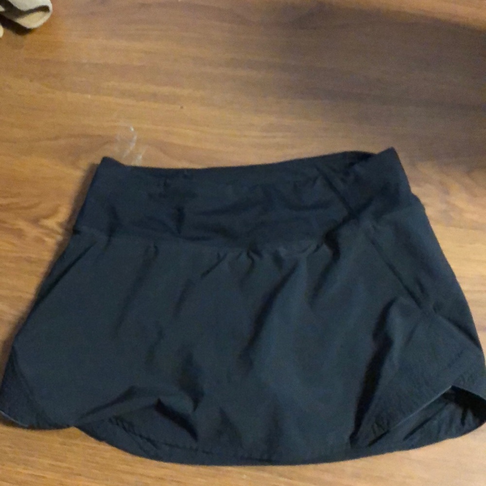 Lulu lemon tennis skirt
